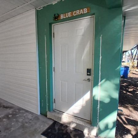 Blue Crab Dock On Gulf Canal Front Close 2 Beach Restaurants Bonita Springs Exterior foto